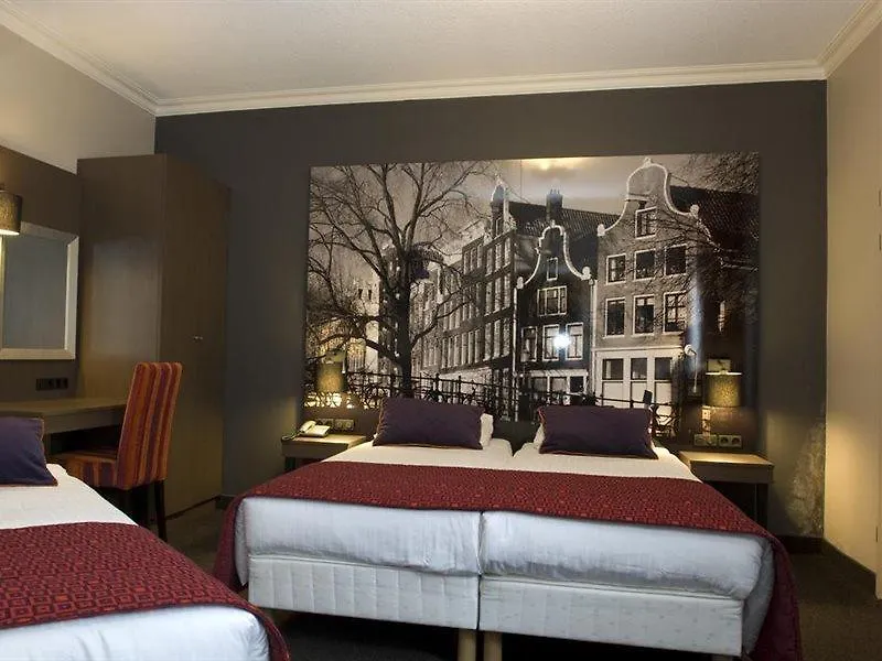 The Highlander Amsterdam Hotel