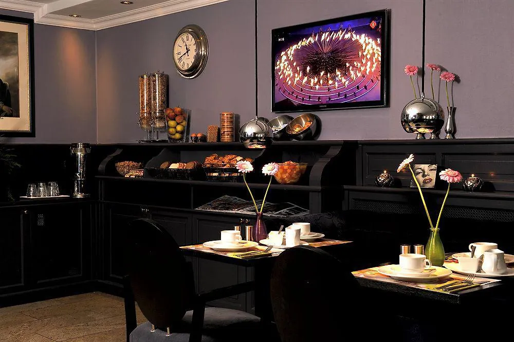 The Highlander Amsterdam Hotel
