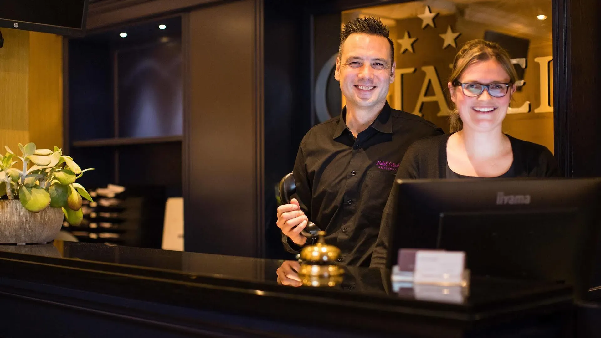 The Highlander Amsterdam Otel