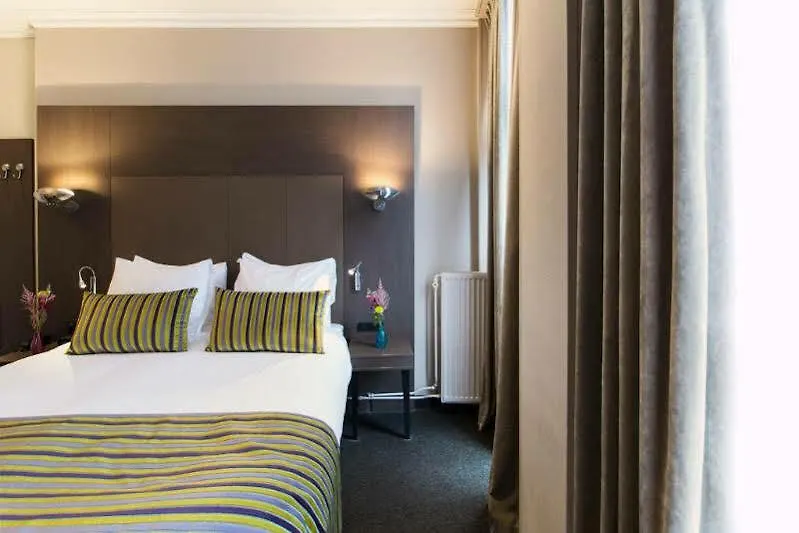 The Highlander Amsterdam Otel